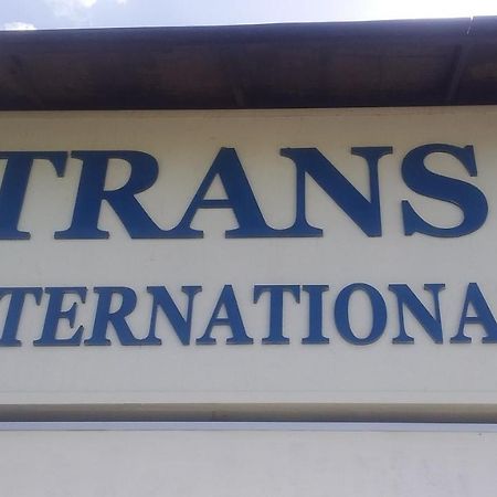 Trans International Hotel 楠迪 外观 照片