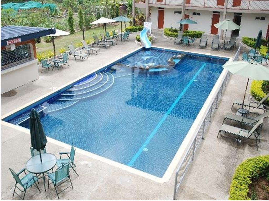 Trans International Hotel 楠迪 外观 照片